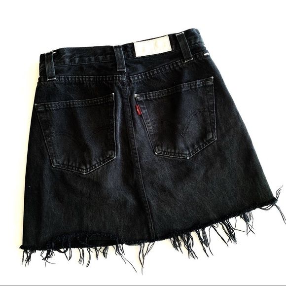 Re/Done Levi’s | Black Denim Mini Skirt Size 25 - Picture 8 of 8